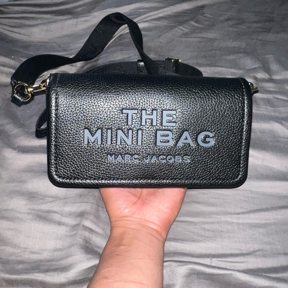 MARC JACOBS THE LEATHER MINI BAG